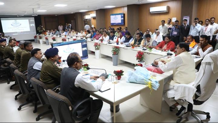 प्रदेश में आवश्यकता के अनुसार संभाग और जिलों की सीमाओं का होगा पुर्ननिर्धारण